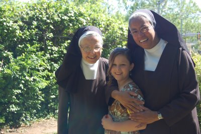 Villa Teresa, Shadows and Carmelite Nuns