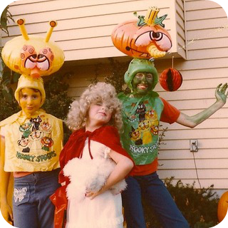 👾 Kooky Spooks | 1980s Inflatable Head Halloween Costume