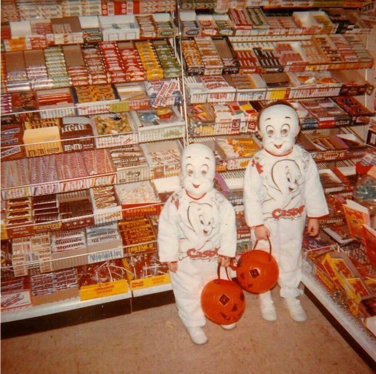Of Caramels and Cream Soda: Late 1970s Halloweens