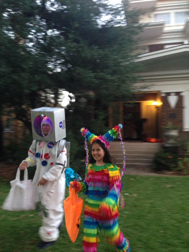 Kids trick or treating in Heritage Hills Oklahoma City 