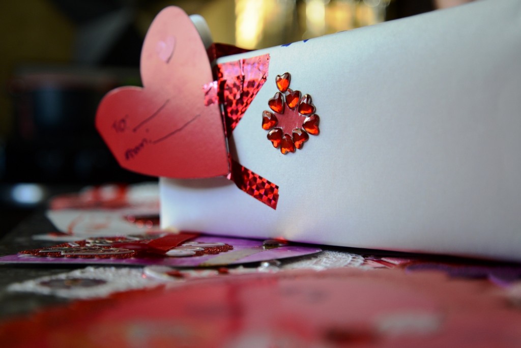 child's valentine box red hearts
