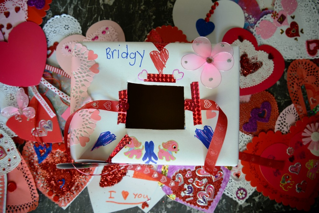 child's valentine box
