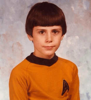 Kid Wears Star Trek Shirt in 1974 School Pic; Still Hanging In Closest 40 Years Later